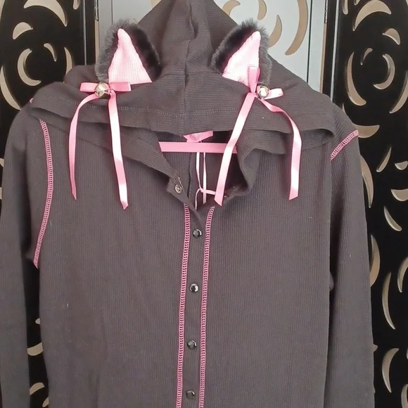 DOLLSKILL SUGAR THRILLZ 1X BLACK LONG-SLEEVED CAT ROMPER EARS ON HOOD BOWS/BELL - Picture 13 of 17